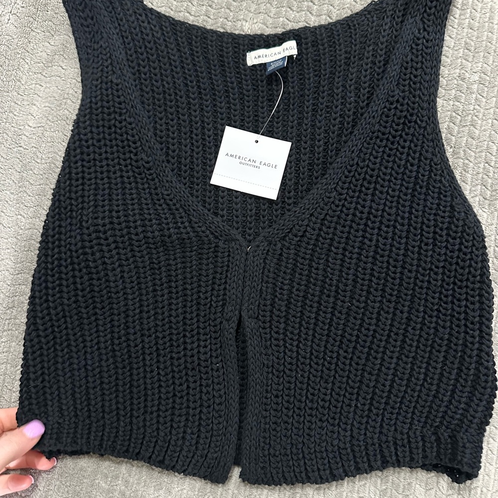 American Eagle Black Chunky Knit Vest with Tag